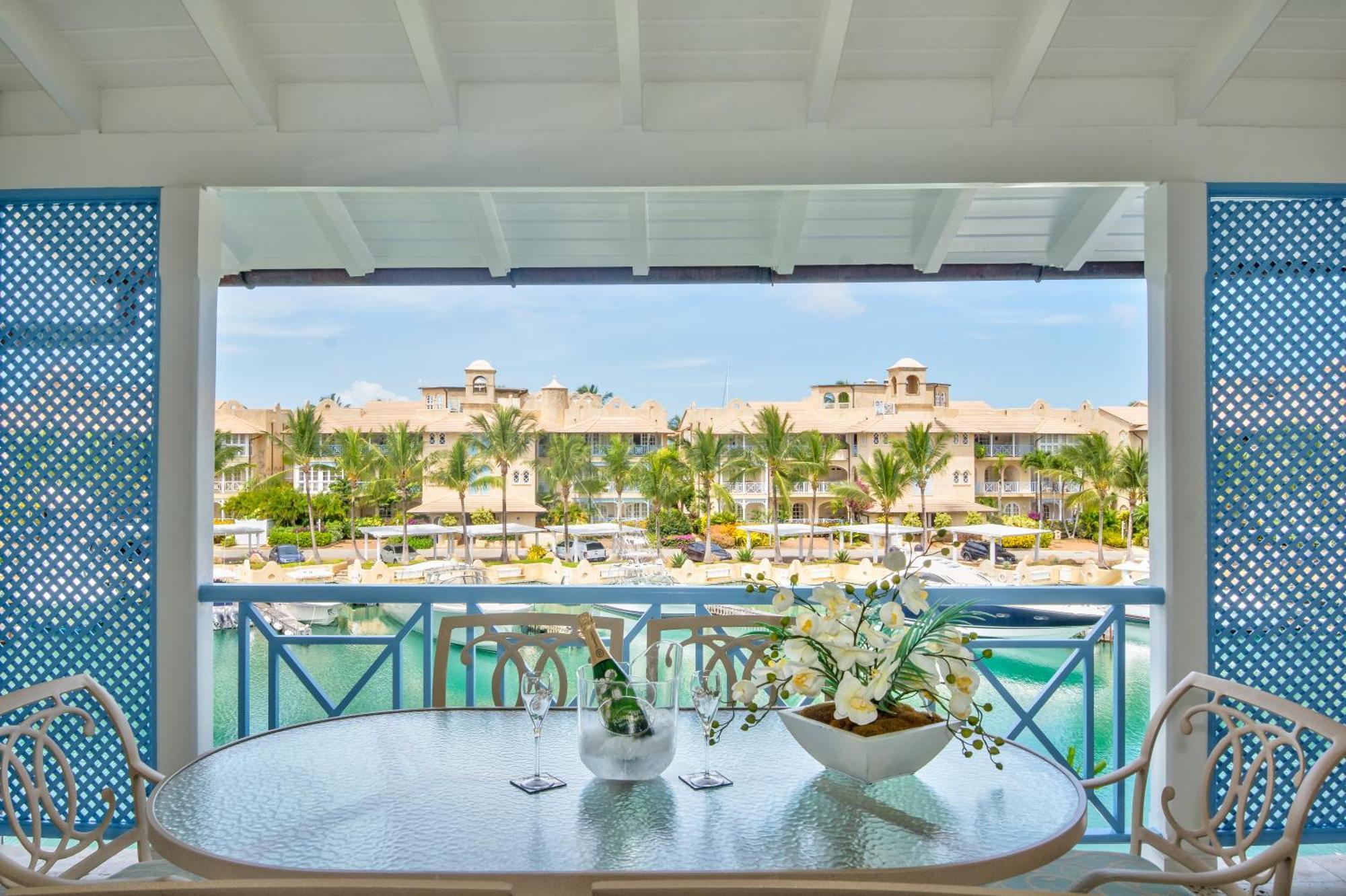 Port St. Charles Otel Saint Peter Dış mekan fotoğraf